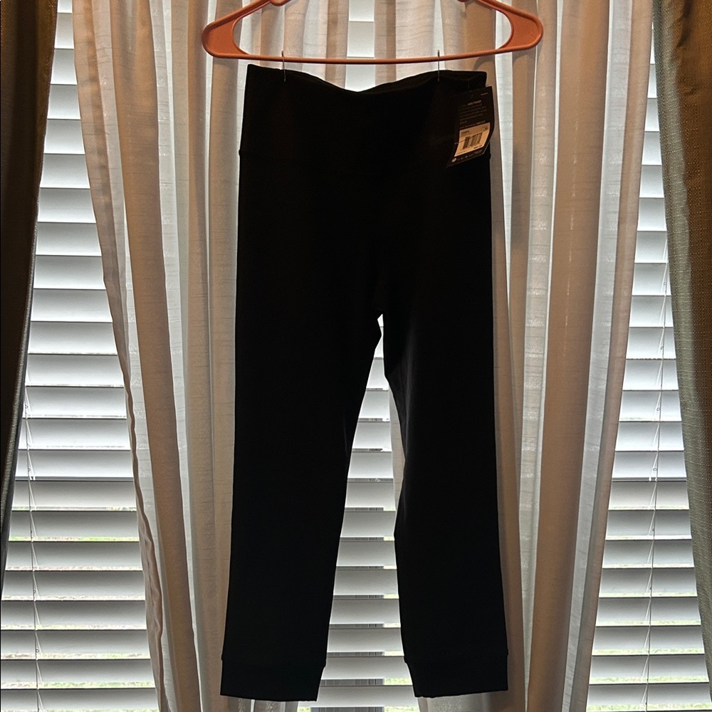 Nike Womens XS Black Leggings